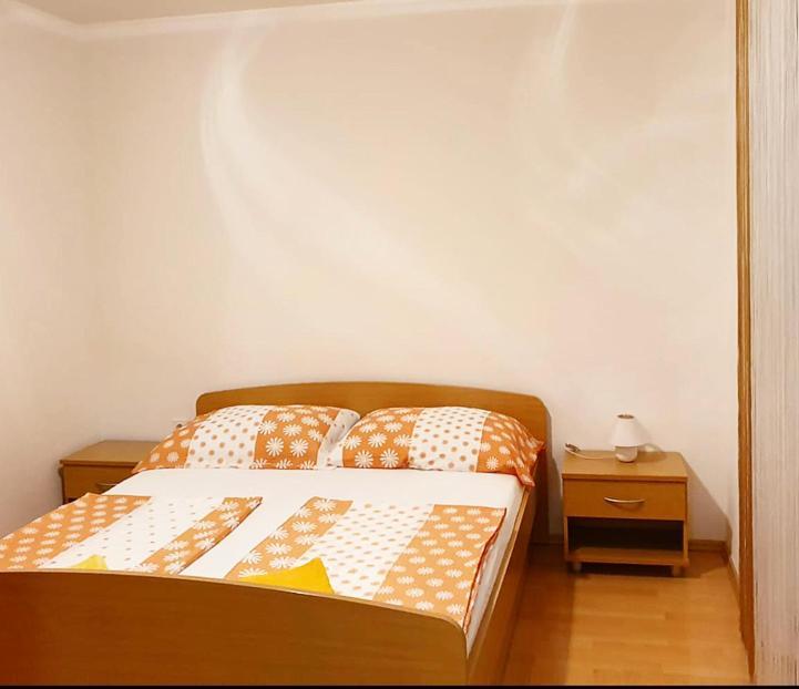 Guesthouse Pejo Пореч Экстерьер фото