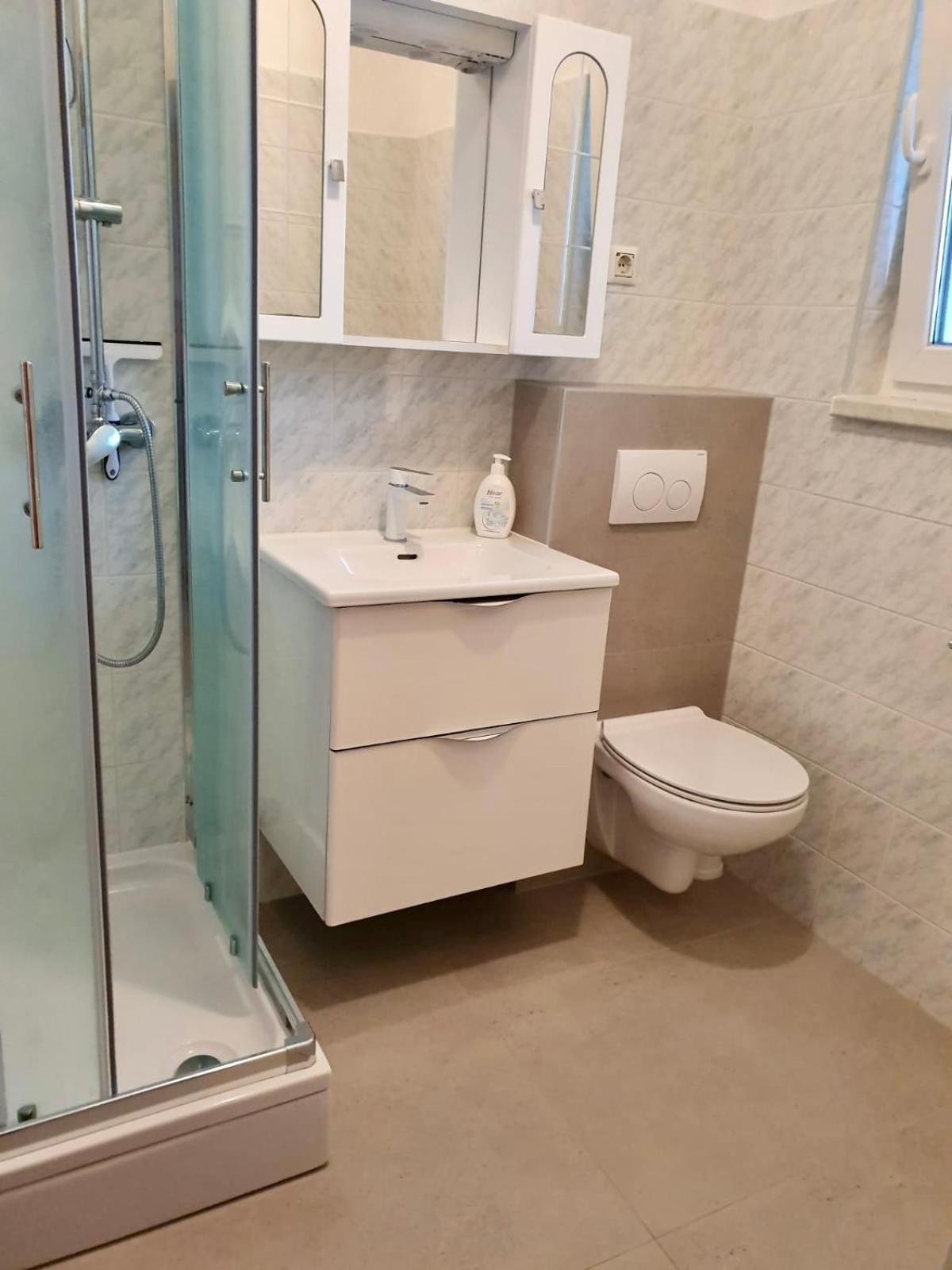 Guesthouse Pejo Пореч Экстерьер фото